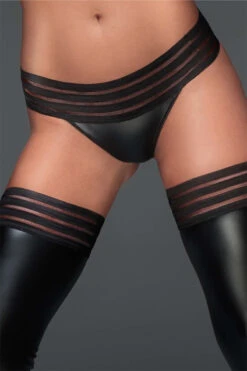 Noir Handmade String F161